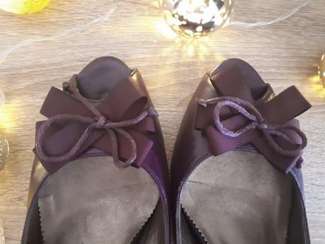 Fialové lodičky, 41