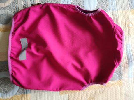 Outdoorová vesta, 92