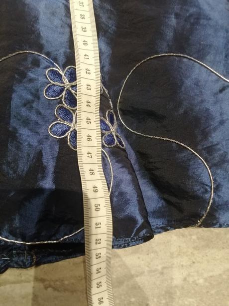 Zamatovotaftové šatičky v92-98, 92