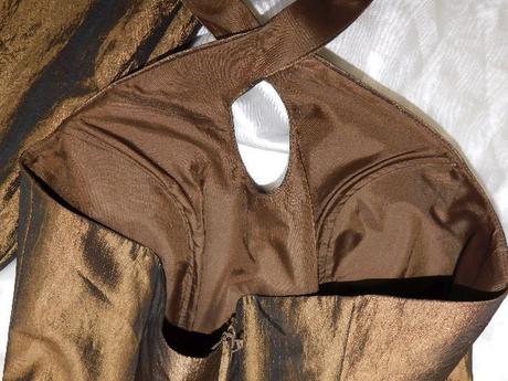 Luxusny komplet na spoločensku udalost, 42