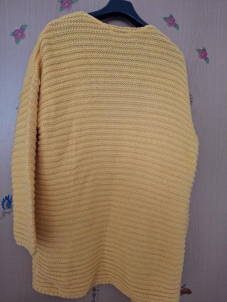 Svetrik, reserved,152