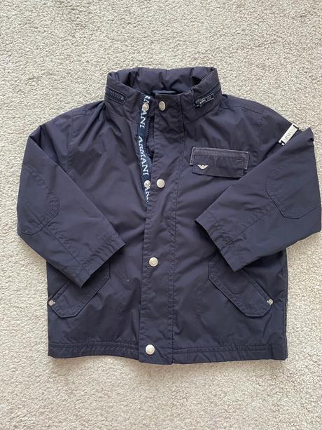 Ľahká bundicka, armani,86