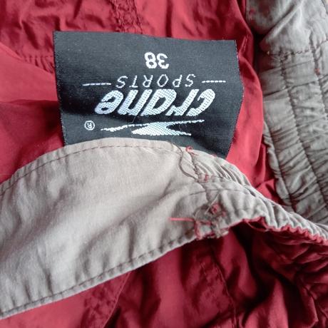 Športové nohavice, 38