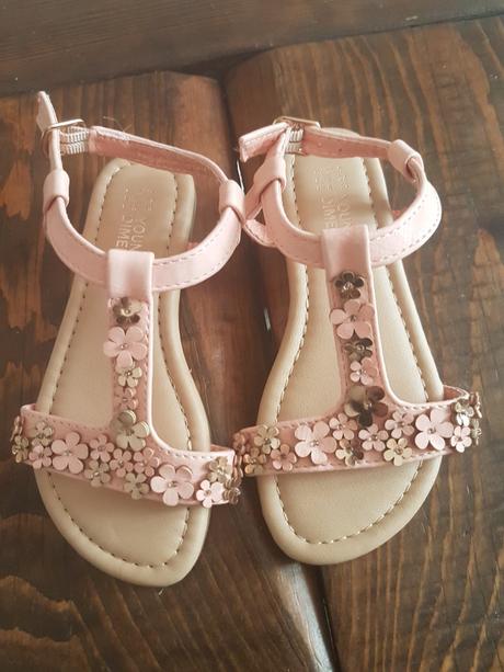 Sandalky, young dimension,27