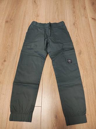 Turistické nohavice 7-8 rokov, quechua,128