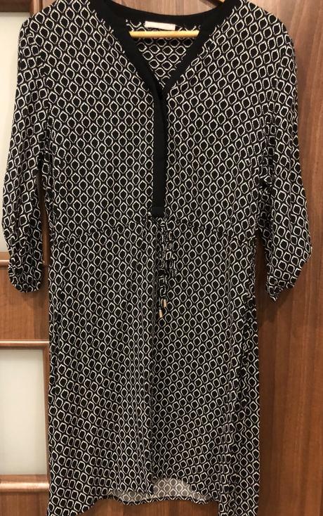 Čiernobiele šaty, fishbone,42