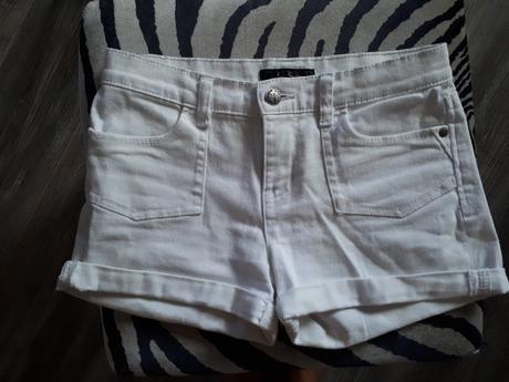 Biele kraťasy, xs