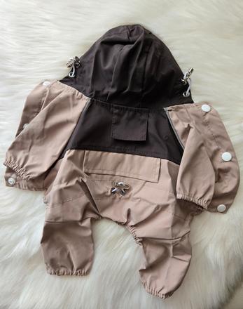 Prší plášť pre psíka- s,