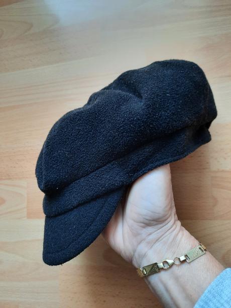 Dámska čiapka so šiltom, c&a