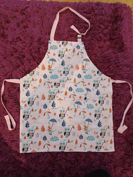 Dievčenská zásterka do kuchyne, 