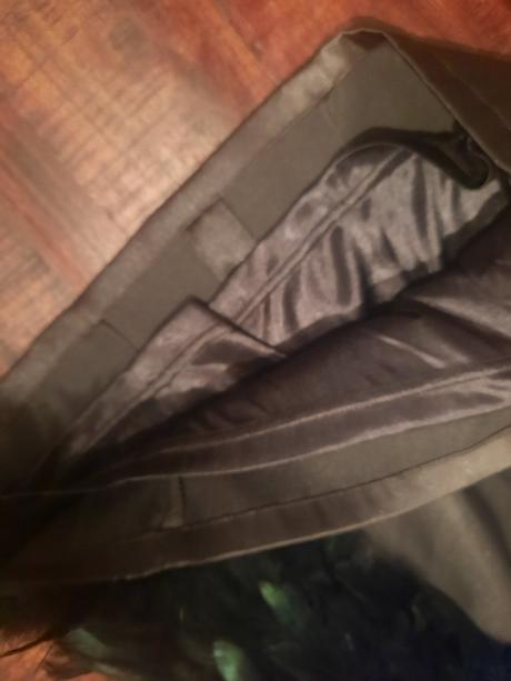 Večerné spoločenské šaty, 34