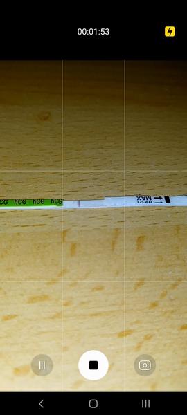 Slabučká druhá čiarka na teste. Som tehotná?