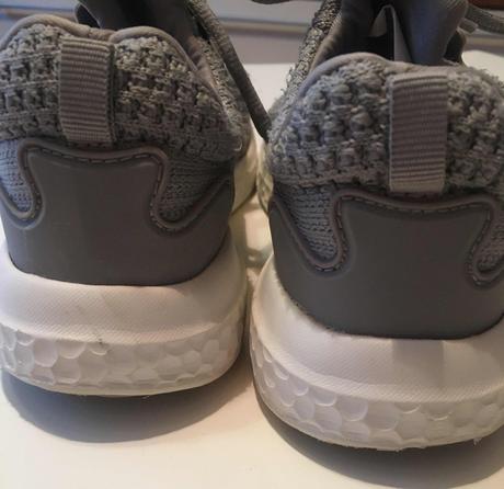 Tenisky s výstuženou vložkou pre ploché, unisex, 32