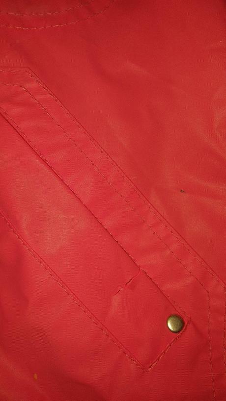 Cervena vetrovka, kids,104