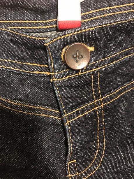 Dievcenske rifle 3/4, gate,158