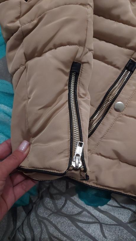 Jesenna bundicka, gate,36