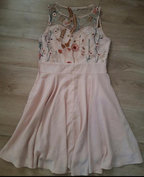 Spoločenské šaty, m