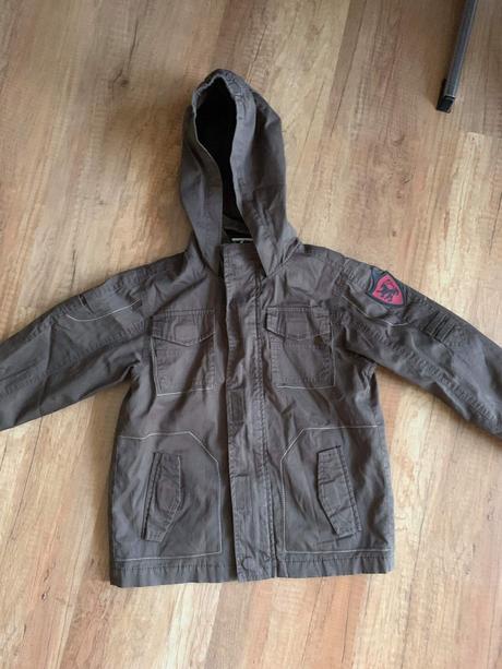 Chlapčenská jarná bunda, 122