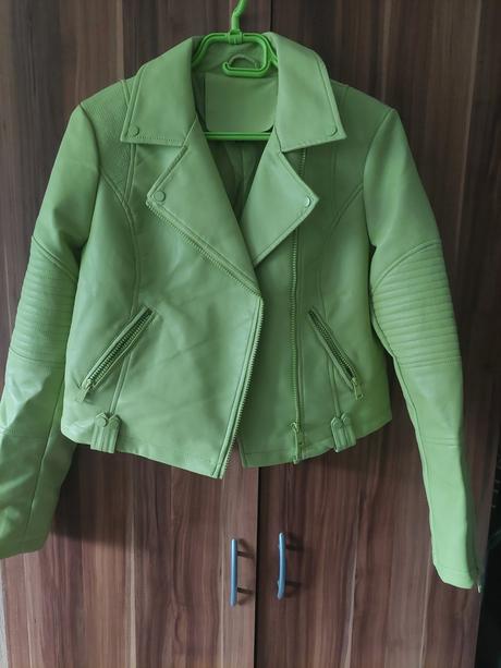 Koženka veľkosť m, m