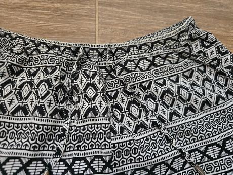Šortky č.38, h&m,38