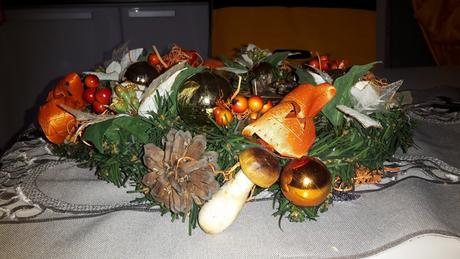 Adventný veniec a vianočná guľa, 