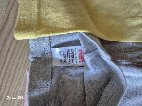 Kraťasy leginove, tesco,92