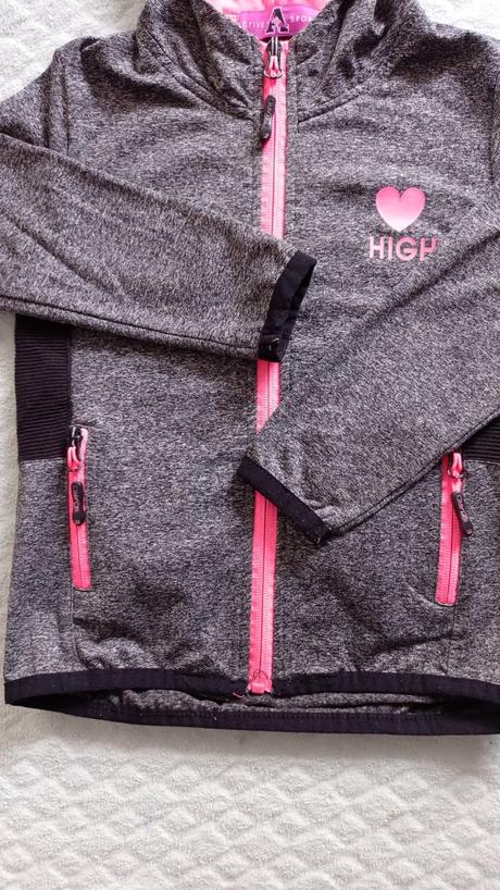 Funkčná mikina, 104