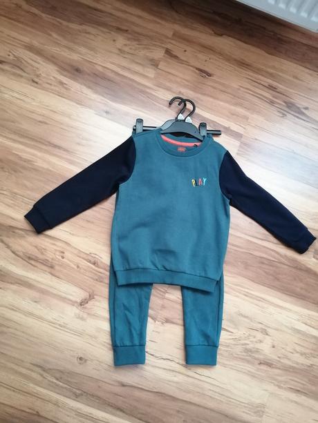 Teplakova súprava 116, f&f,116