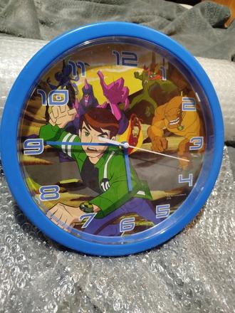 Ben10 hodiny na stenu, 