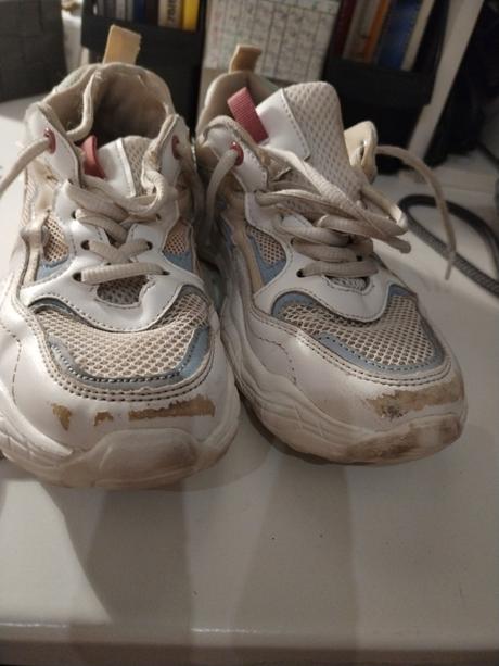 Tenisky, reserved,35