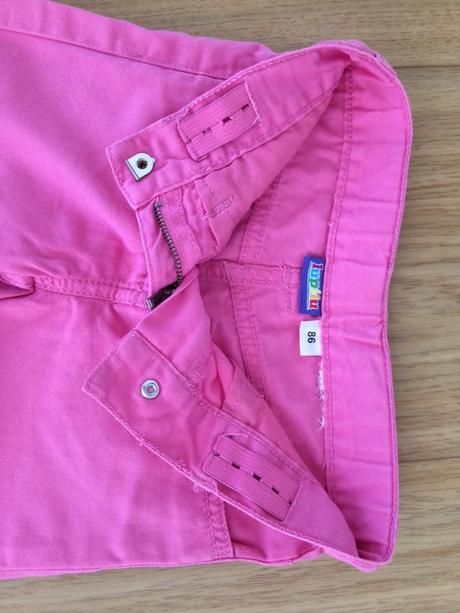 Ruzove nohavice lupilu, lupilu,86