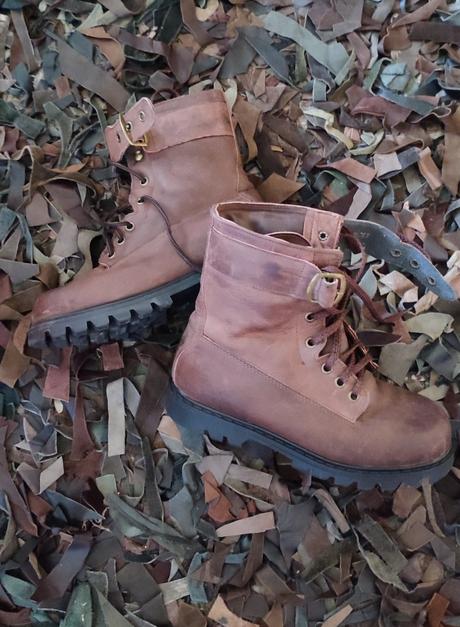 Kožené workerky, 36