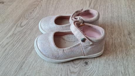 Topánky od 19-29, 24