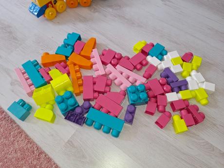 Mega bloks stavebnica, 