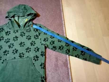 Pekná packová mikina, 134