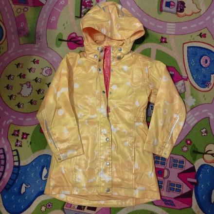 Žltá bunda so dažďa, tchibo,122