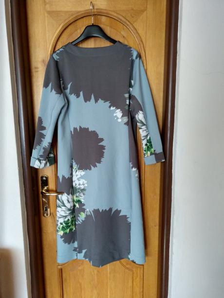 Kabatik jarny s potlacou kvetov, na styl desigual, 38