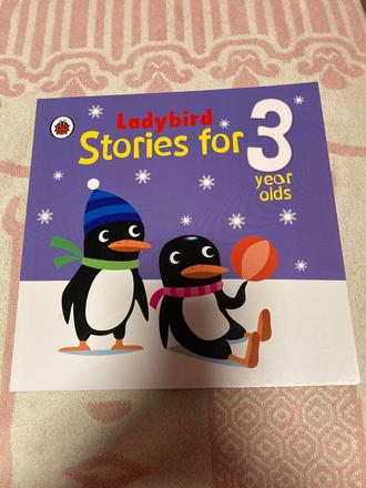 Kniha ladybird stories for 3 year olds,