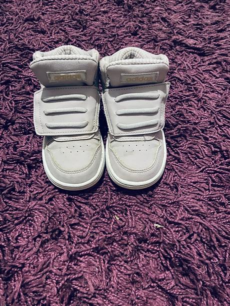 Adidas tenisky vo výbornom stave 24, adidas,24