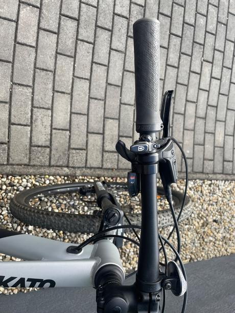 Horský bicykel, ghost,26