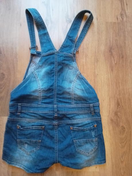 Málo nosené riflové šortky vigoss, m