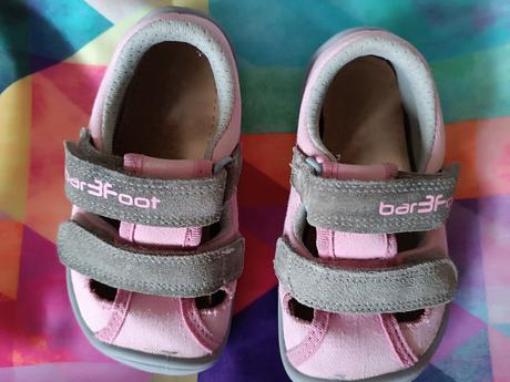 Barefoot sandálky, 25