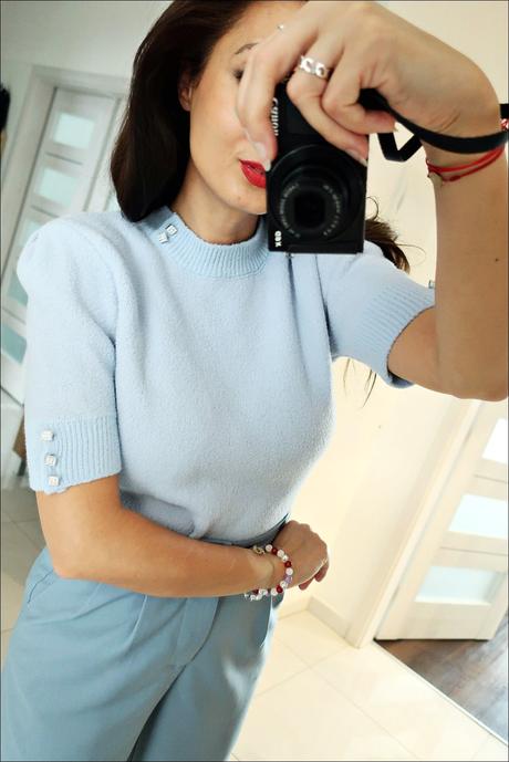 Baby blue mäkkučký svetrík, s