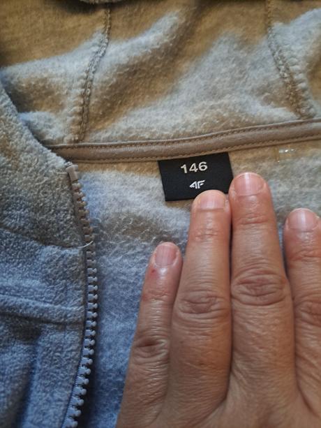 Mikina 4f, rozm.146cm, 146