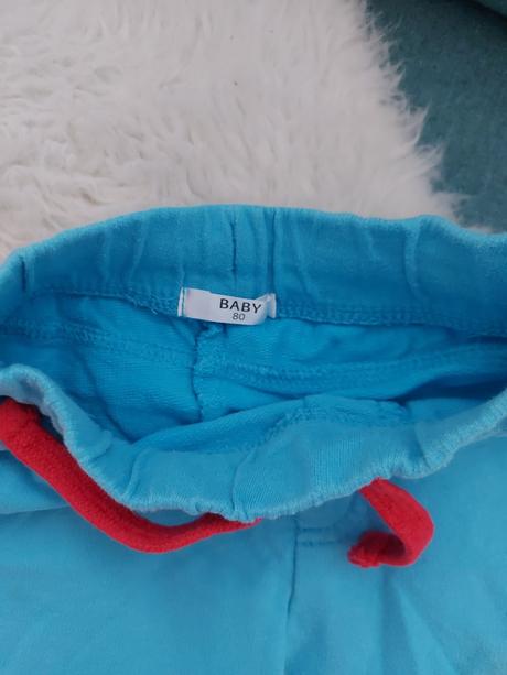 2x tepláky, pepco,74