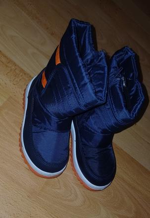 Snehule, deichmann,26