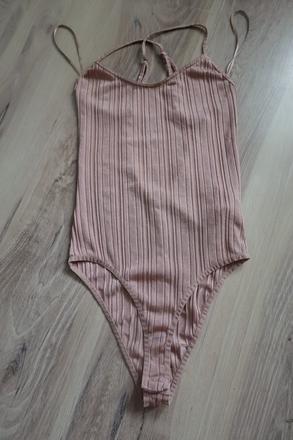 Jemné body bershka, bershka,m