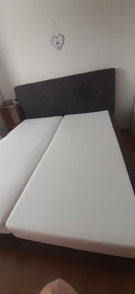 Manželská posteľ 180x200, 