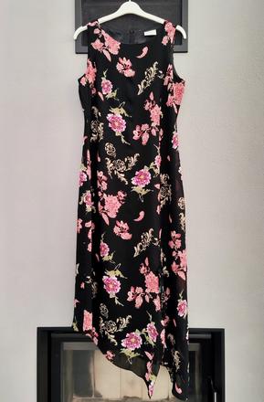 Asymetrické šaty, l