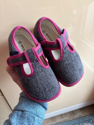 Papuce protetika 29, protetika,29